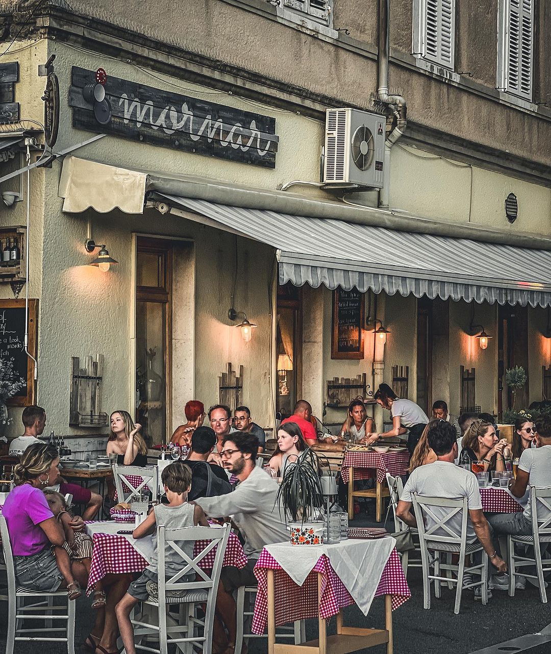 Rijeka, restorani u Rijeci, Bistro Mornar, gastro vodič kroz Rijeku