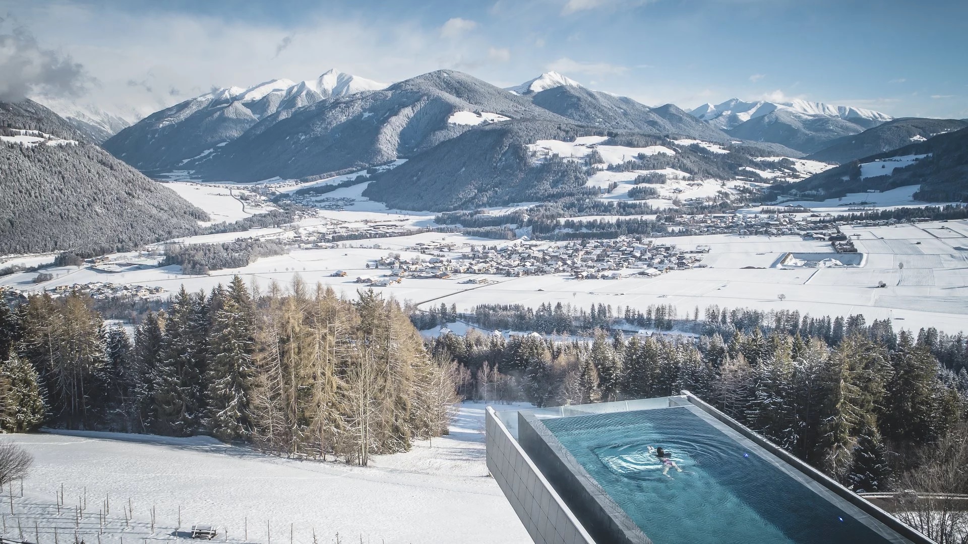 Alpin Panorama Hotel Hubertus, Heaven & Hell Sky Spa, spa, wellness, Kronplatz, skijanje, odmor, Sky Pool bazen 