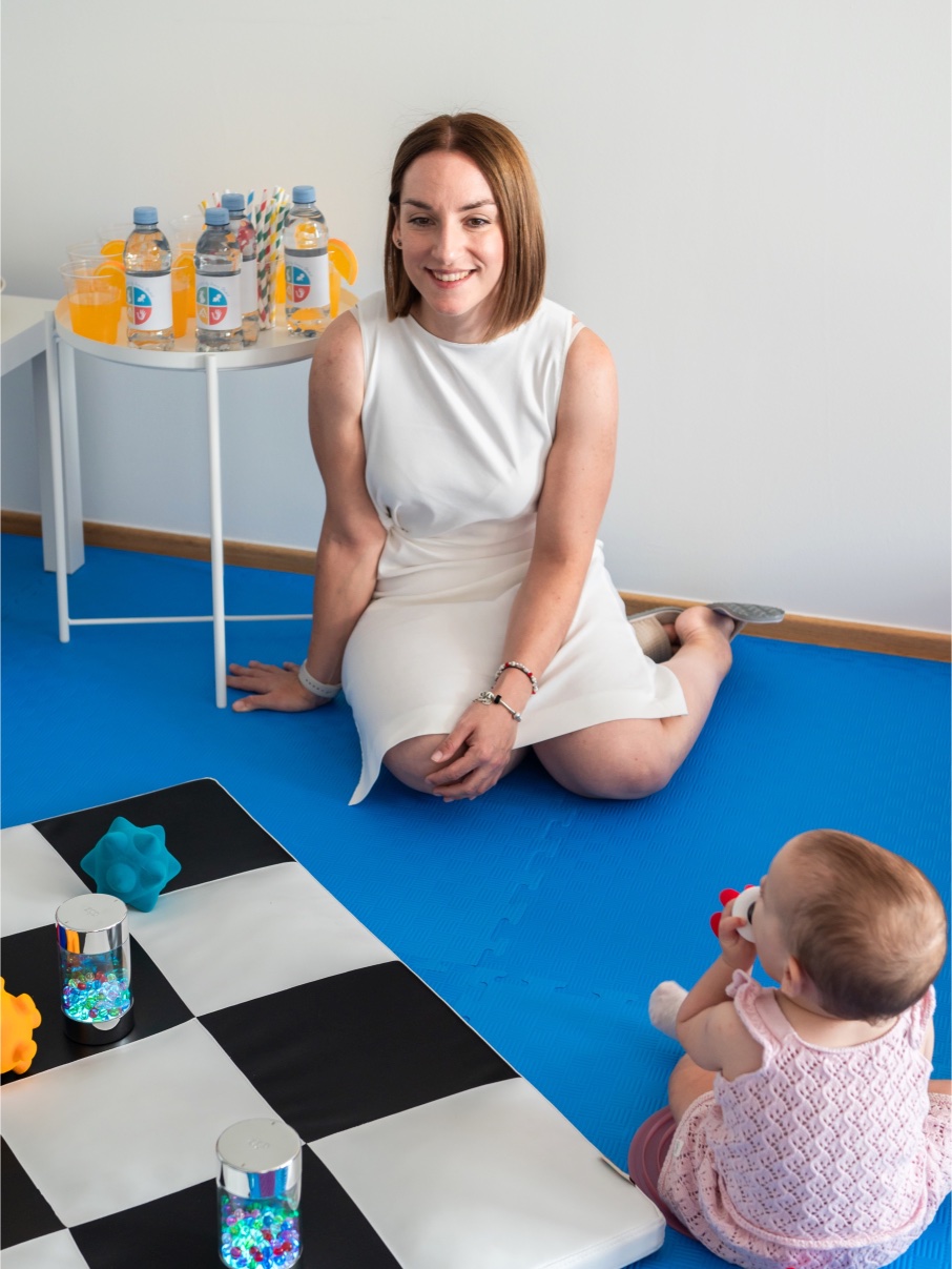 BABYSTEPS program, BABYSTEPS program poticanja ranog razvoja, BABYSTEPS franšiza, vježbe za bebe, radionice za bebe, BABYSTEPS Samobor, BABTSTEPS Zagreb-istok, Hana Vida, Josipa Carek