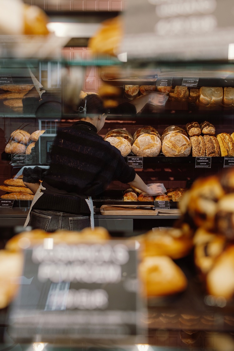 Ivana Urem Marohnić, Korica, sourdough kruh, pravi kruh, poduzetništvo, pekarnica, pekara u Zagrebu, craft pekara, pekare u Zagrebu