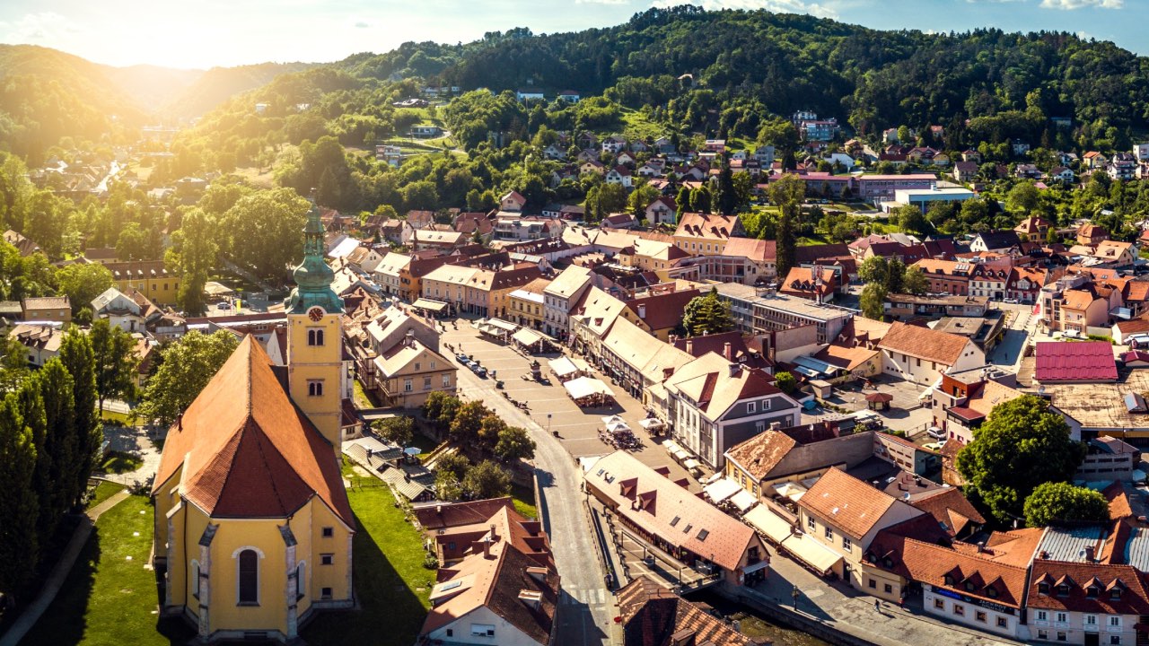 izlet u Samobor, Samobor, što vidjeti u Samoboru, ručak u Samoboru, restorani Samobor, samoborske kremšnite