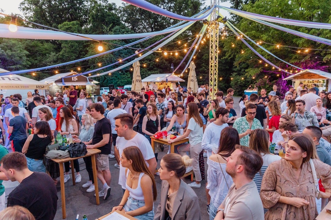 Beats&Bites Festival 2025., datum održavanja, adresa, lokacija, program, ponuda, cijene, jela, pića, Mažuranac, festivali u Zagrebu, ljeto 2025., na otvorenom