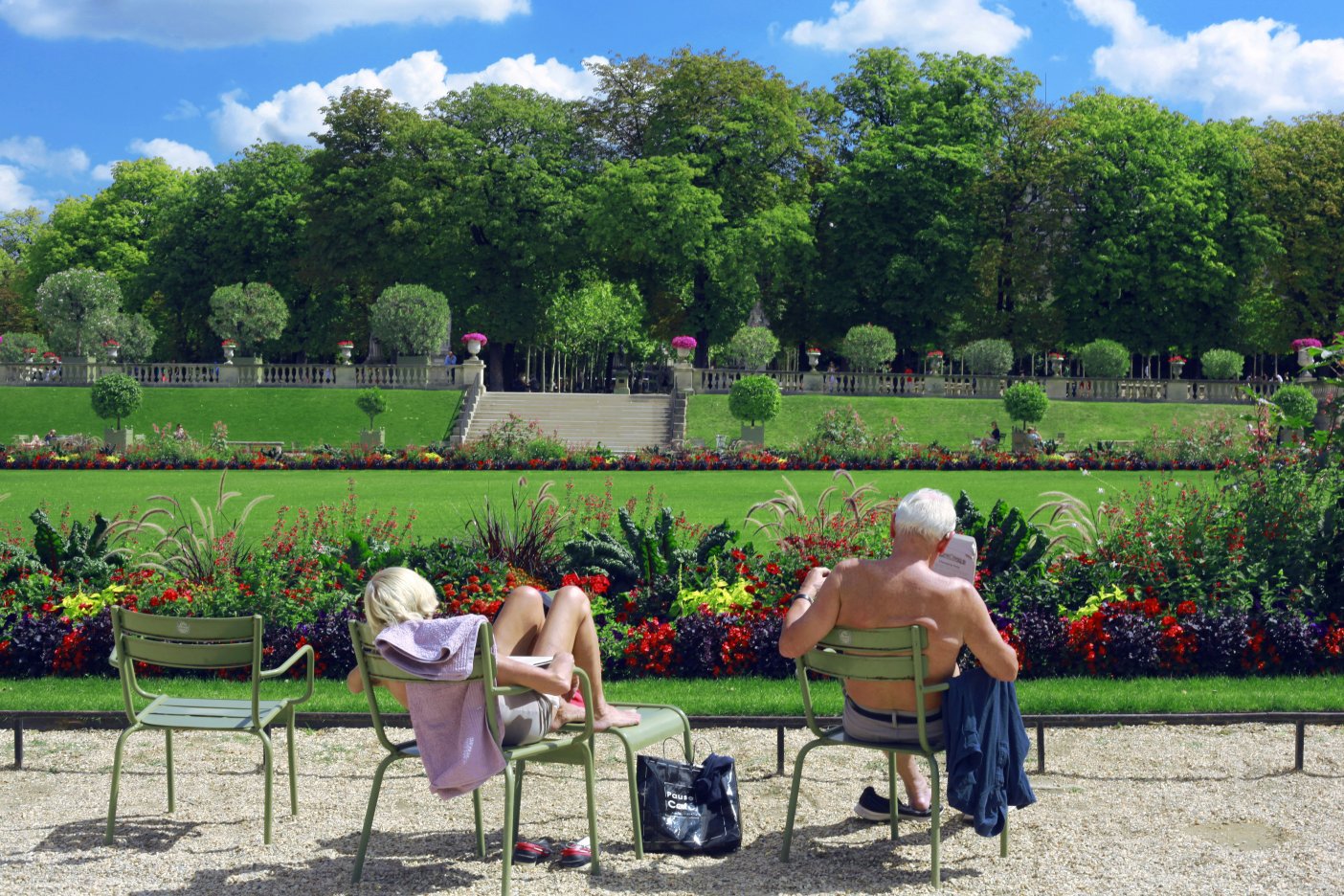 zelene stolice, Pariz