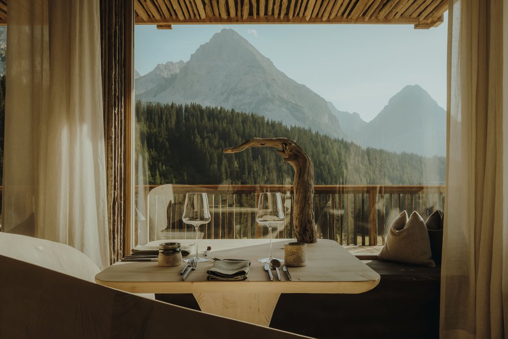 Eriro, hotel u Austriji, hoteli u Austriji, Alpe, hoteli u Alpama, planinarenje u Alpama, skijanje