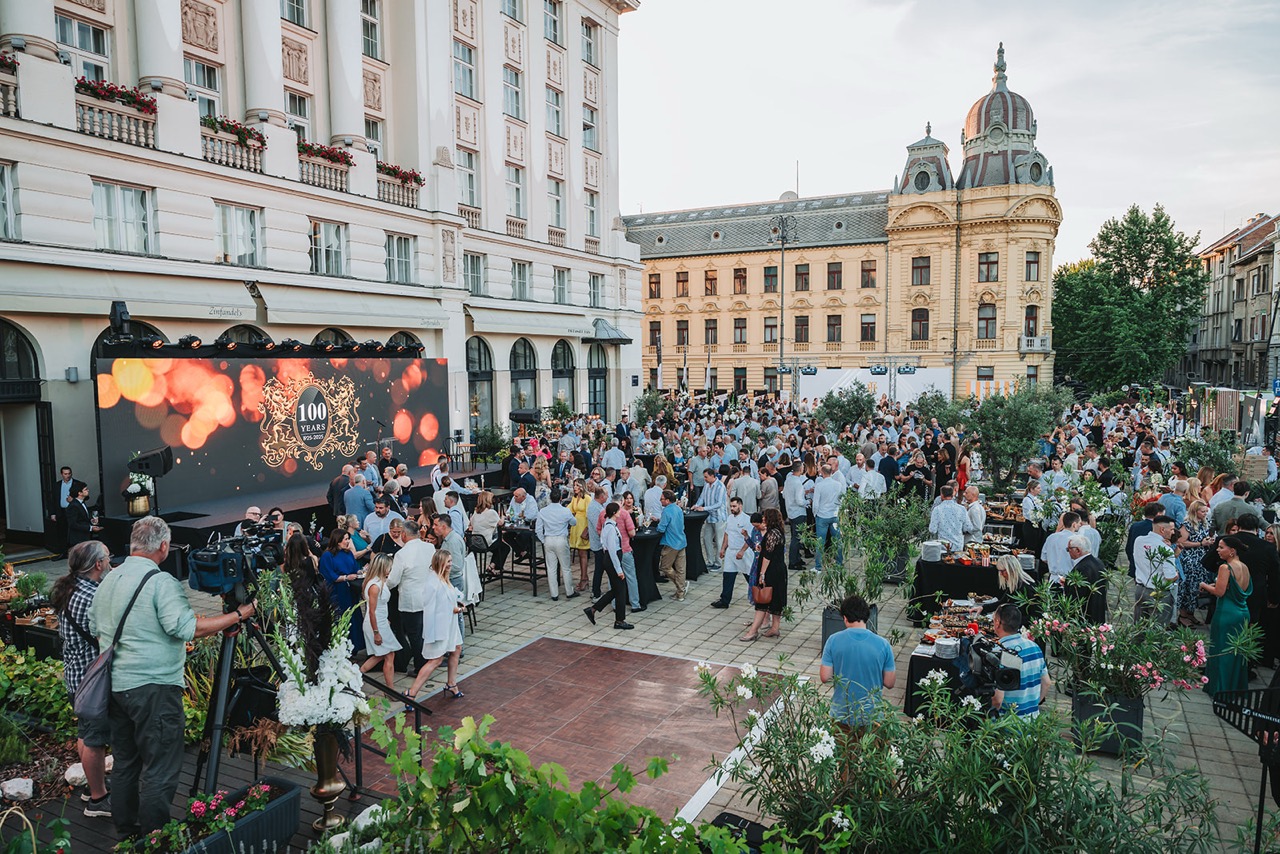 100 godina hotela Esplanade