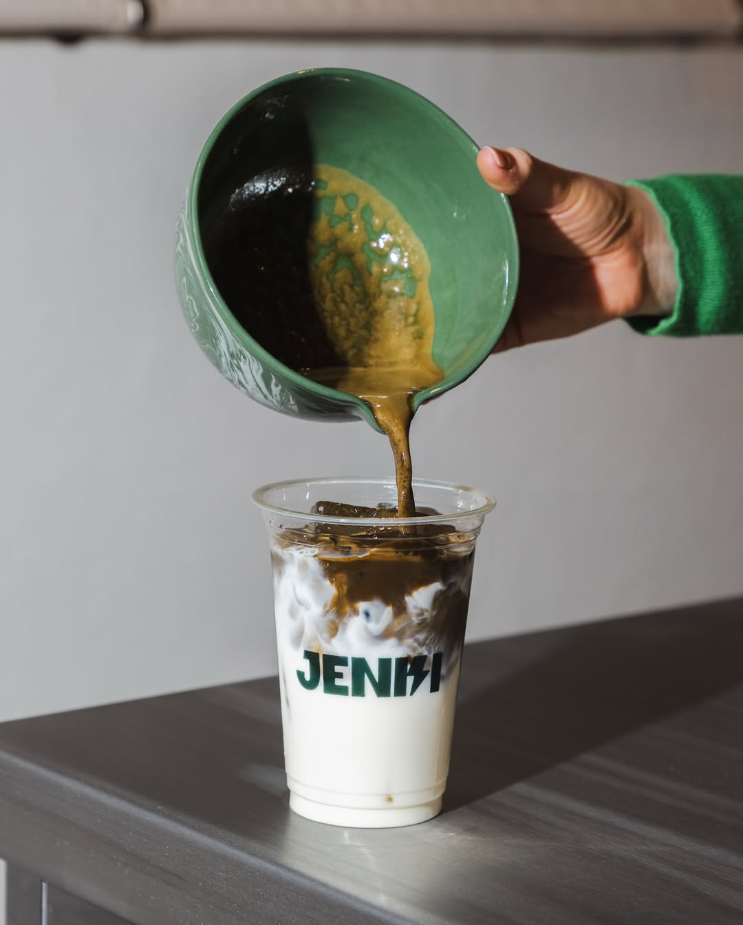 hojicha latte, hojicha, matcha, kava