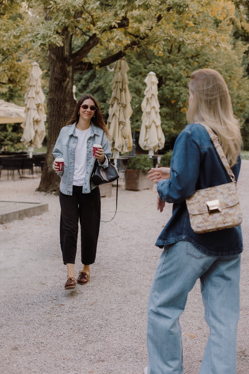 Andrea Previšić, Ulovljen na izlasku iz ureda, Ledo