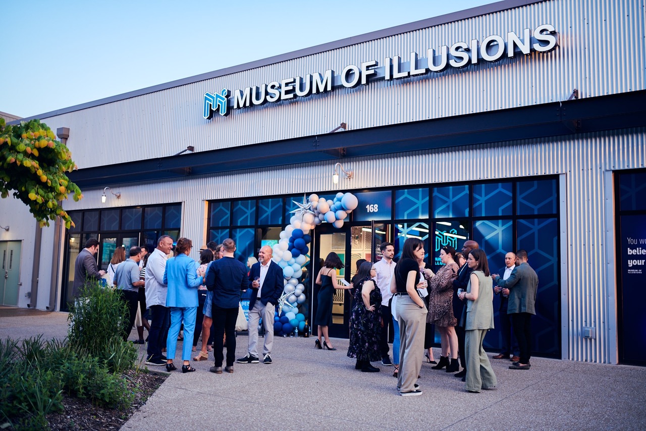 teo širola, muzej iluzija