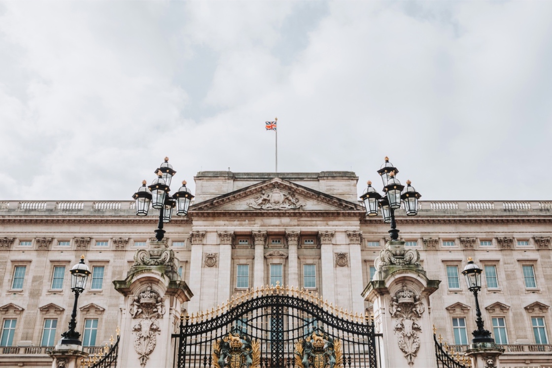 Buckinghamska palača, božićna pop-up trgovina, Royal Mews Christmas Shop, božić 2025., advent london 2025., adventsko putovanje 2025., London