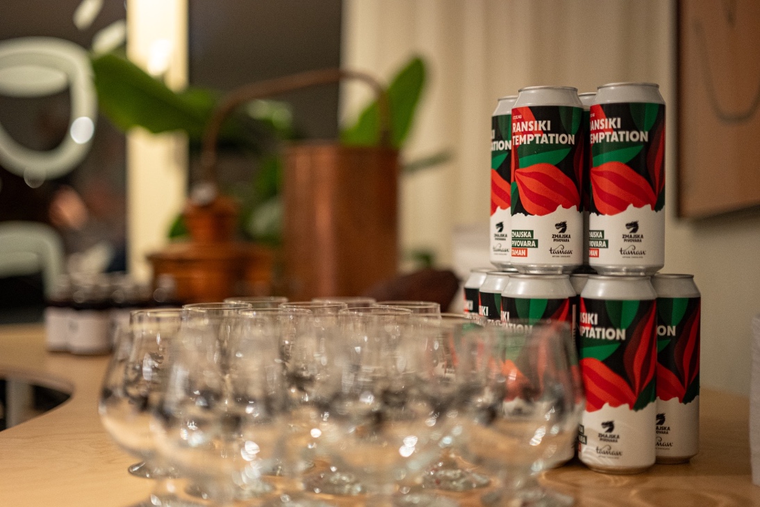 Taman Artisan Chocolates, Cacao Puro, kakao, liker, pivo, Zmajska pivovara, Ruke destilerija