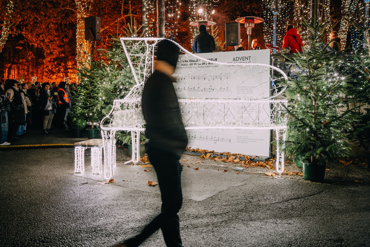 Advent Zrinjevac, Advent Ledeni Park 2025. Ledeni park, klizanje advent, advent klizanje, klizanje ledeni park